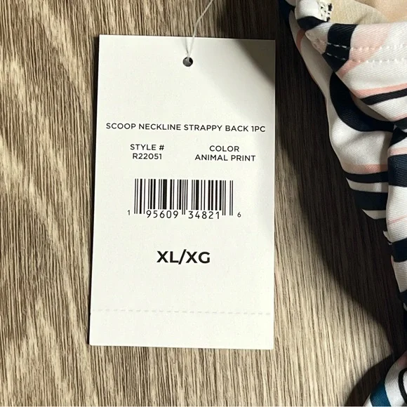 NWT Endless Sun One-Piece Swimsuit, Size Xtra-Large - Picture 3 of 3